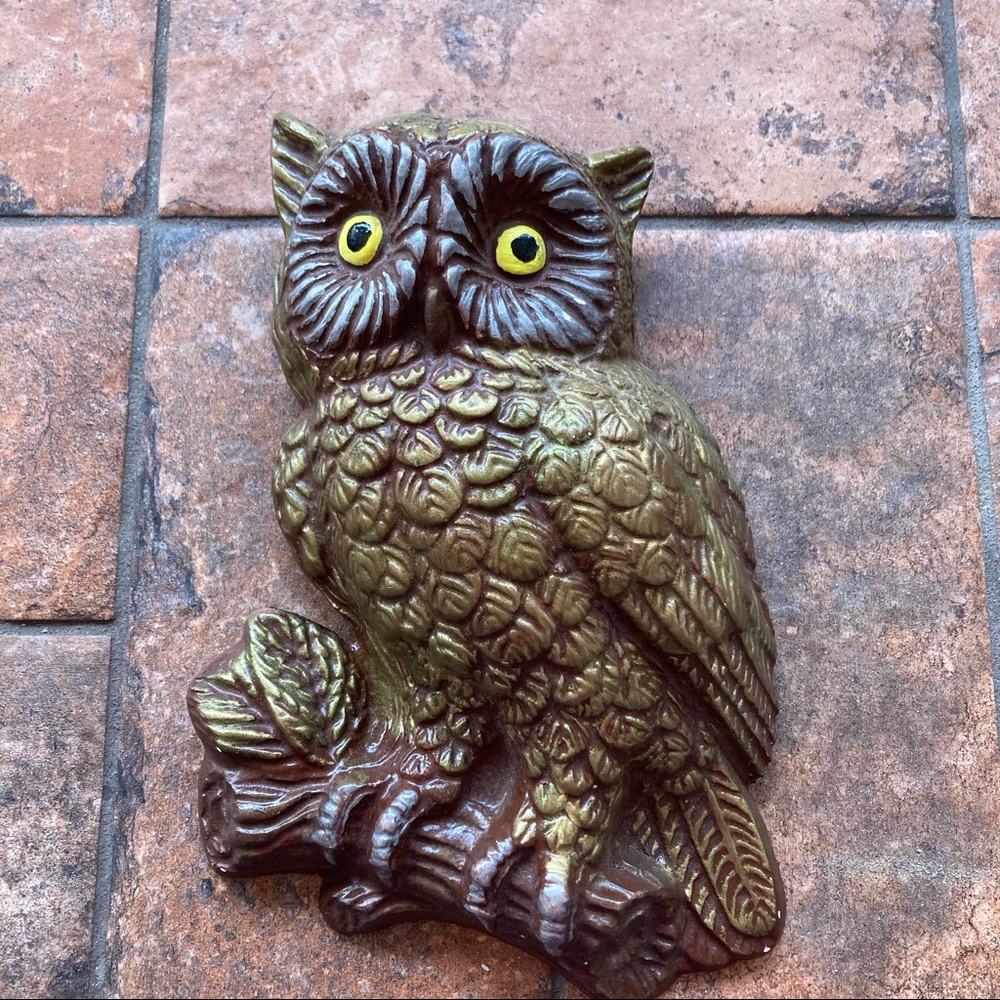 Owl wall decor